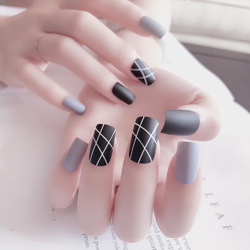 Artificial nails